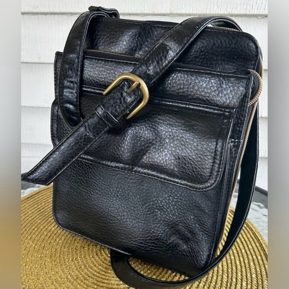 VINTAGE 1999 RELIC LEATHER CROSSBODY ORGANIZER BAG. EUC - B46 - Picture 5 of 11